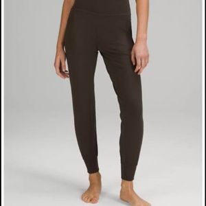 SOLD Lululemon align jogger